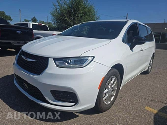 2026 Chrysler Pacifica Select 121.6" WB