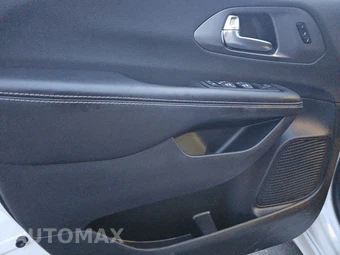 2026 Chrysler Pacifica Select 121.6" WB - miniatura 9