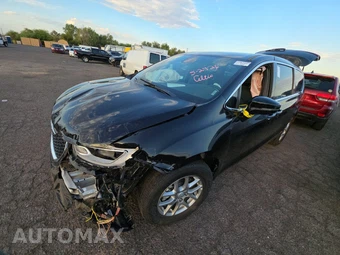 2026 Chrysler Pacifica Select 121.6" WB - car from the USA, Manheim Buy-Now listing at AUTOMAX