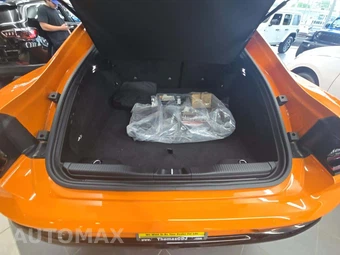 2026 Dodge Charger Daytona Scat Pack 4-Door Sedan - miniatura 13