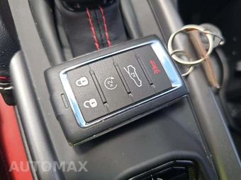 2026 Dodge Charger Daytona Scat Pack Plus 4-Door Sedan - miniatura 5