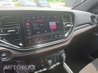 2026 Dodge Durango GT – miniatura 10