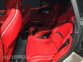 2026 Ferrari Purosangue - miniatura 13