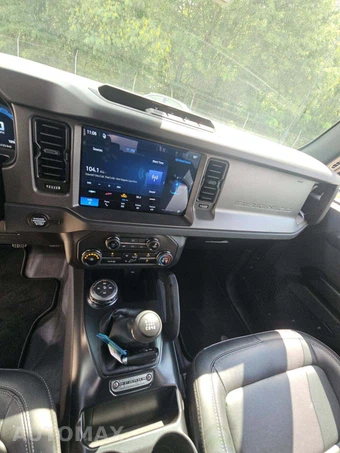 2026 Ford Bronco Badlands Advanced - miniatura 10