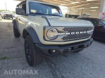 2026 Ford Bronco Badlands Advanced - miniatura 3