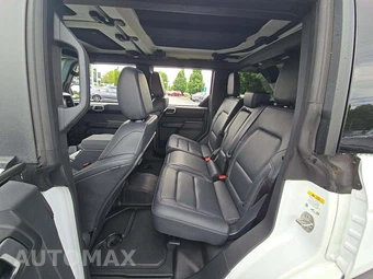 2026 Ford Bronco Badlands Advanced - miniatura 10