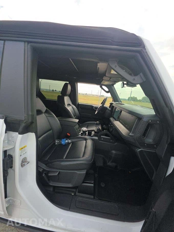 2026 Ford Bronco Badlands Advanced - miniatura 15
