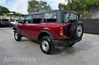 2026 Ford Bronco Base - miniatura 3