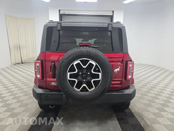 2026 Ford Bronco Outer Banks - miniatura 5