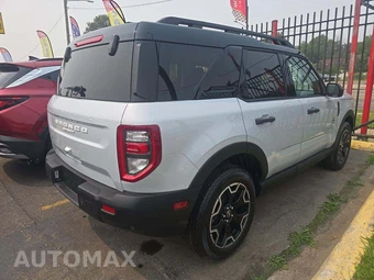 2026 Ford Bronco Sport Outer Banks - miniatura 3