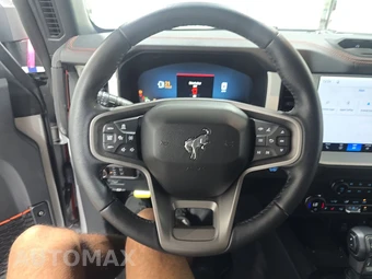 2026 Ford Bronco Stroppe Edition - miniatura 10