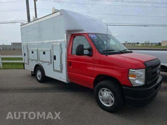 2026 Ford E-350 Cutaway - miniatura 22