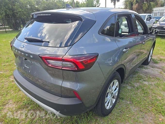 2026 Ford Escape Active - miniatura 3