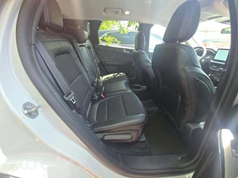 2026 Ford Escape Plug-In Hybrid PHEV - miniatura 16