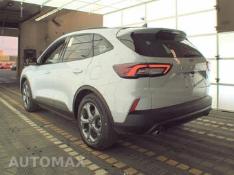 2026 Ford Escape ST-Line - miniatura 6