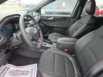 2026 Ford Escape ST-Line - miniatura 7