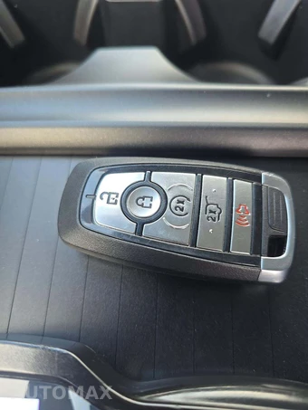 2026 Ford Expedition Max Platinum - miniatura 8
