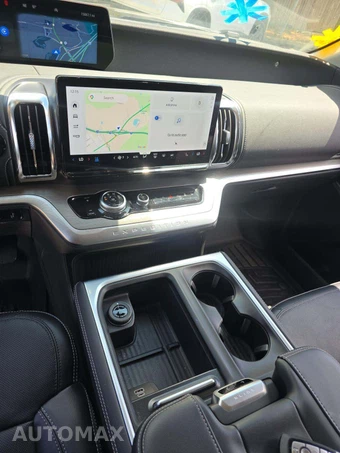 2026 Ford Expedition Max Platinum - miniatura 7
