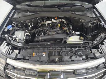 2026 Ford Explorer Active - miniatura 16