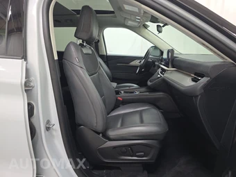2026 Ford Explorer Active - miniatura 8