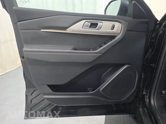 2026 Ford Explorer Active - miniatura 9