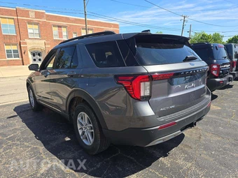 2026 Ford Explorer Active w/200A - miniatura 2