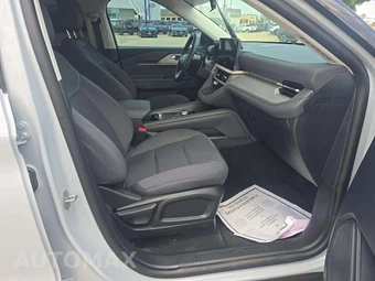 2026 Ford Explorer Active w/200A - miniatura 17