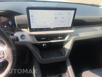 2026 Ford Explorer Active w/200A - miniatura 17