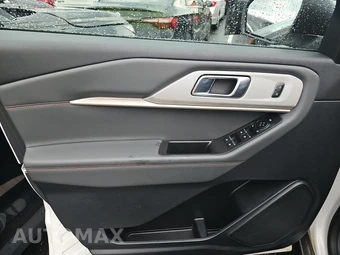 2026 Ford Explorer Active w/200A - miniatura 15
