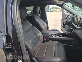 2026 Ford Explorer Platinum - miniatura 16