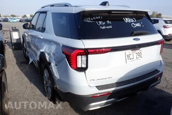 2026 Ford Explorer Platinum - miniatura 4