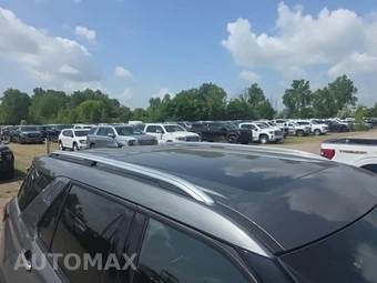 2026 Ford Explorer Platinum - miniatura 12
