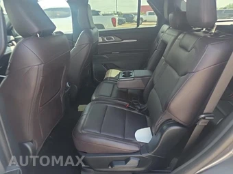 2026 Ford Explorer Platinum - miniatura 16