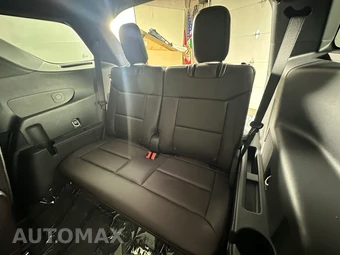 2026 Ford Explorer Platinum - miniatura 28