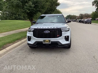 2026 Ford Explorer ST - miniatura 2