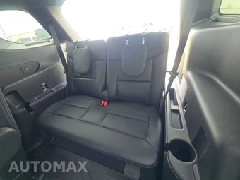 2026 Ford Explorer ST - miniatura 14