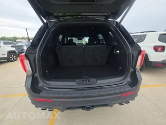 2026 Ford Explorer ST - miniatura 17