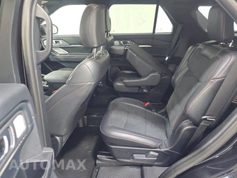 2026 Ford Explorer ST - miniatura 13