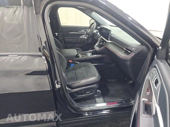 2026 Ford Explorer ST - miniatura 8