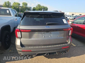 2026 Ford Explorer ST - miniatura 5