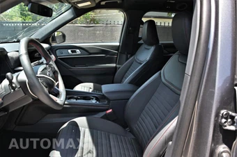 2026 Ford Explorer ST-Line - miniatura 12