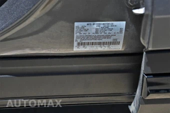 2026 Ford Explorer ST-Line - miniatura 22