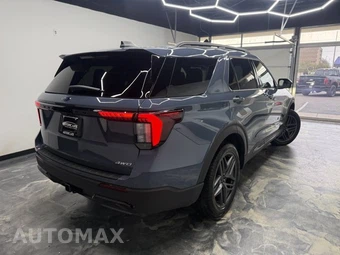 2026 Ford Explorer ST-Line - miniatura 5