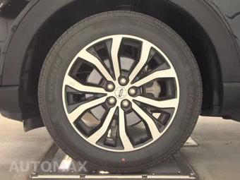 2026 Ford Explorer ST-Line - miniatura 9