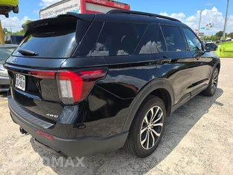 2026 Ford Explorer ST-Line - miniatura 3