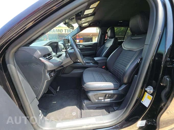 2026 Ford Explorer ST-Line - miniatura 6
