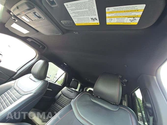 2026 Ford Explorer ST-Line - miniatura 8