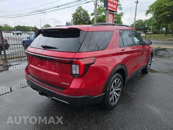 2026 Ford Explorer ST-Line - miniatura 3