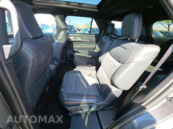 2026 Ford Explorer ST-Line - miniatura 13
