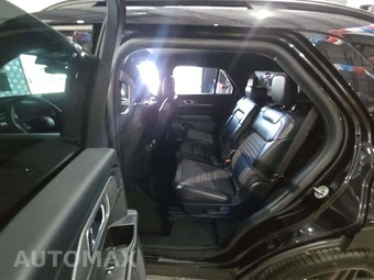 2026 Ford Explorer ST-Line - miniatura 10